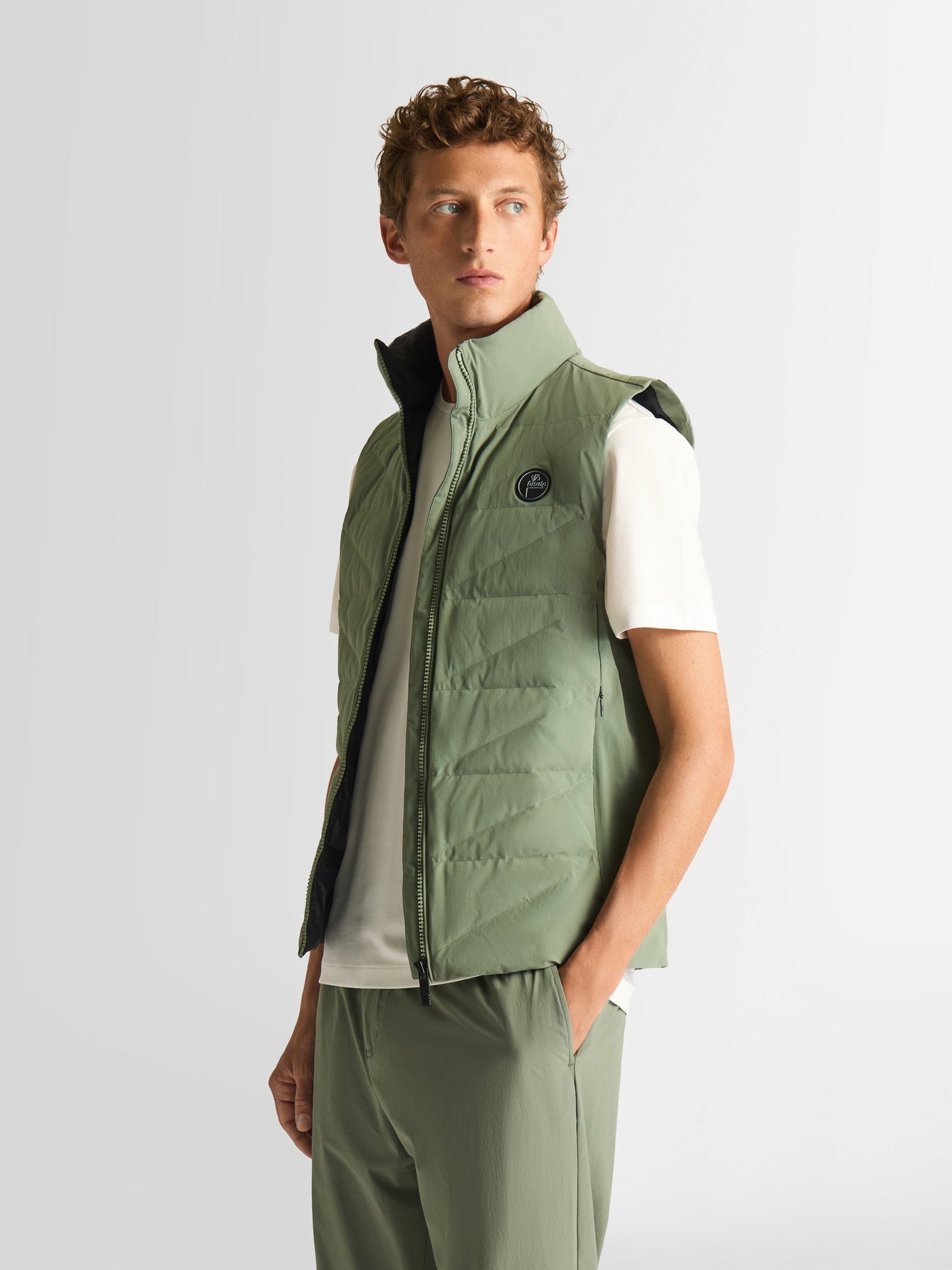 MAURO SLEEVELESS JACKET