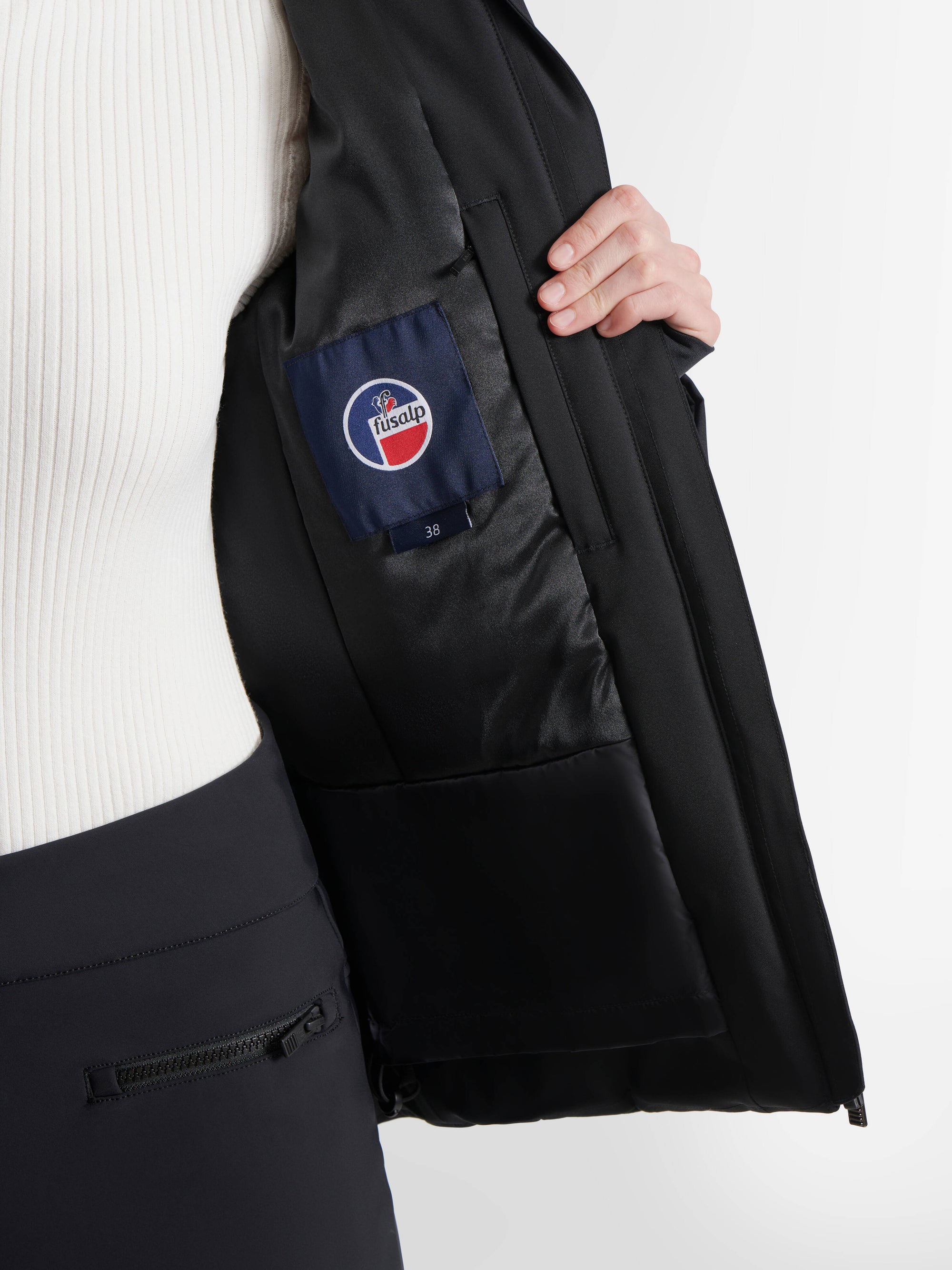 AVERY JACKET