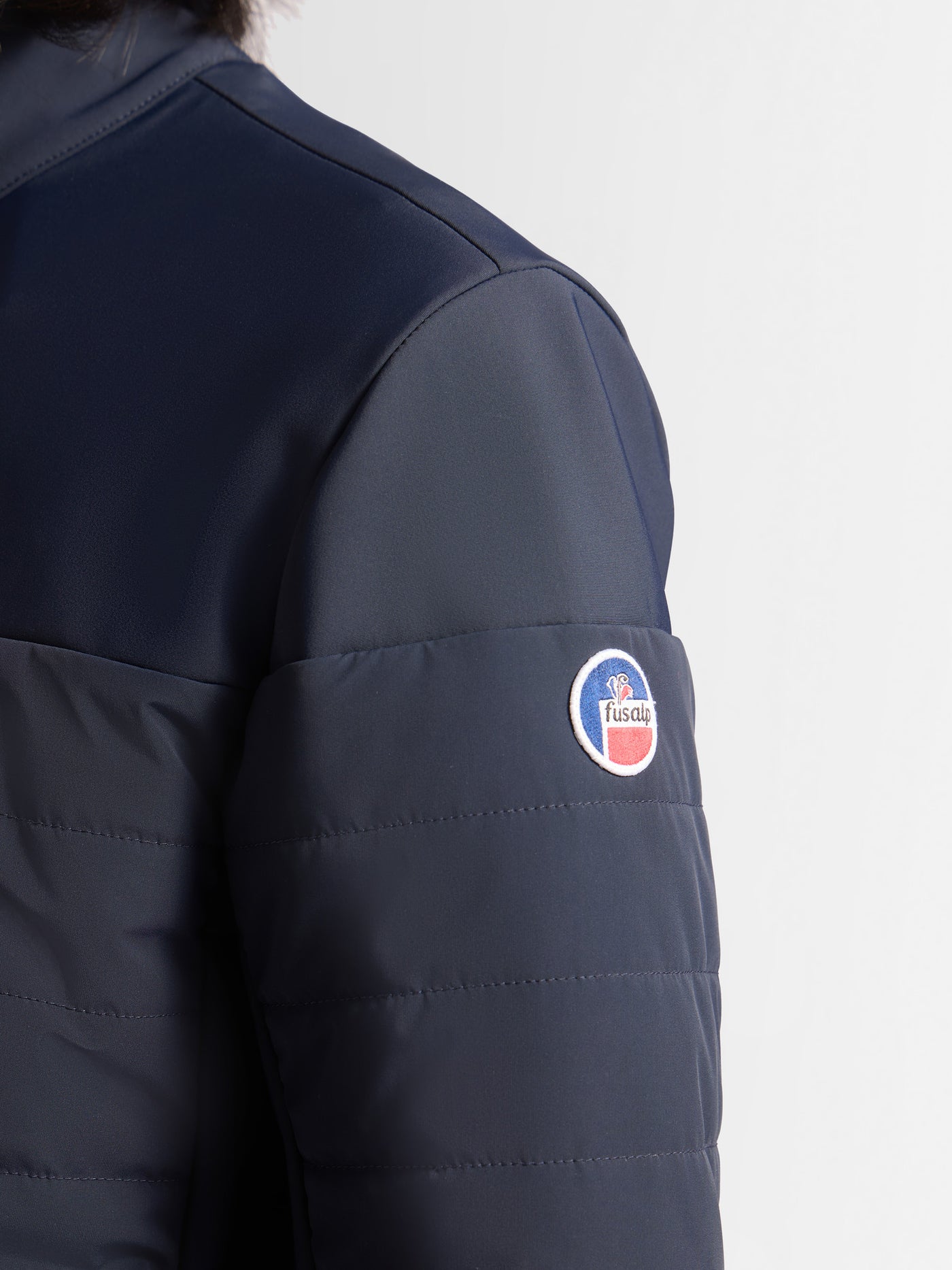 VESTE ESTARIS