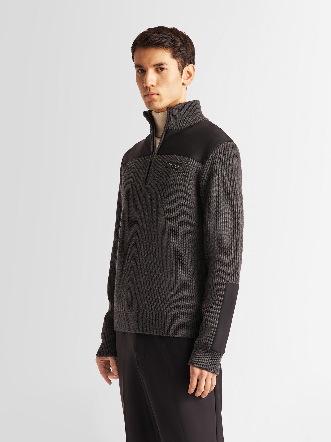 THEODORE SWEATER
