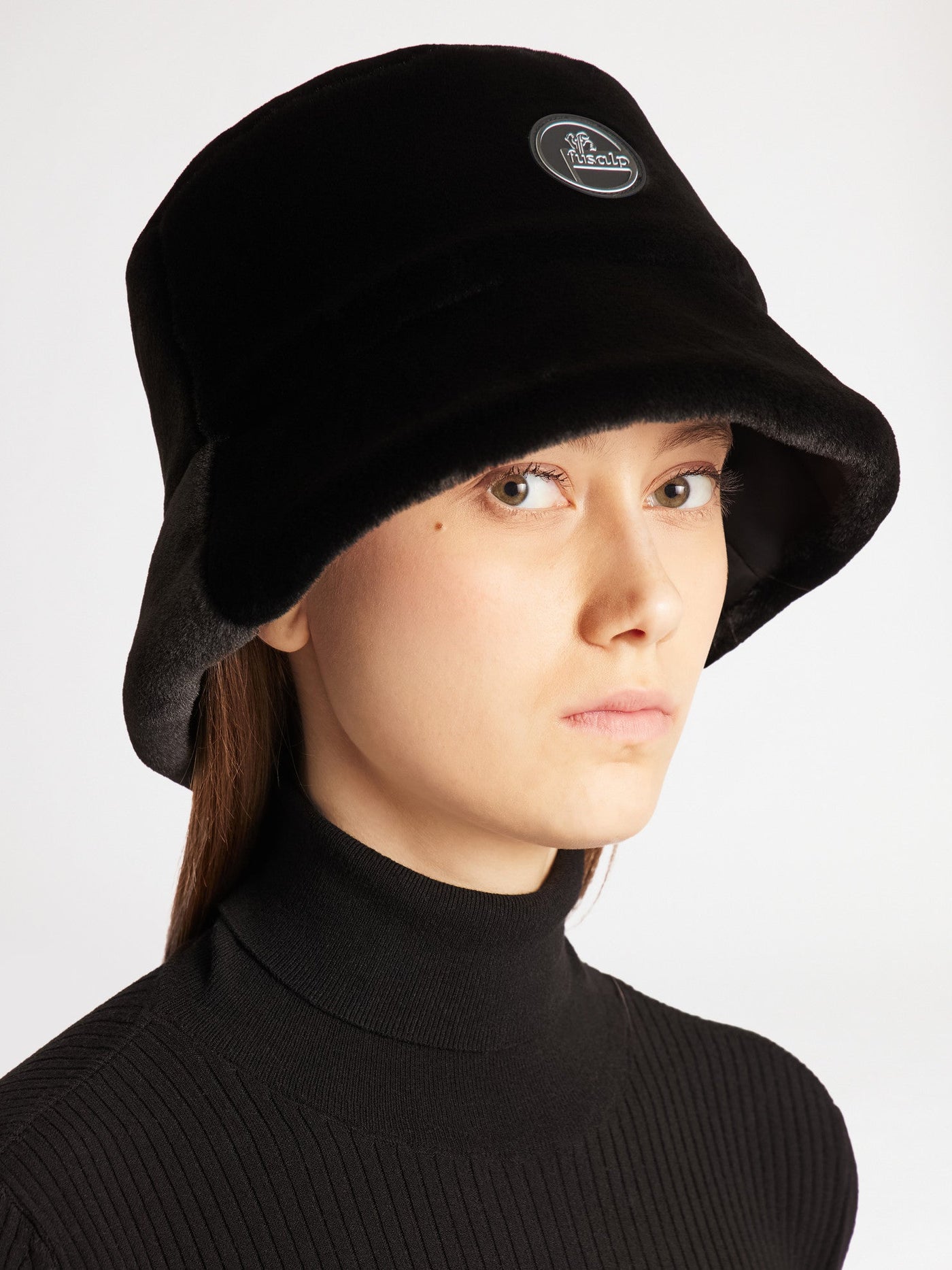 MALICE HAT