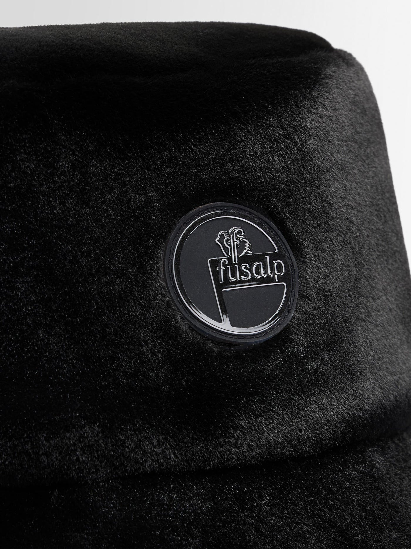 MALICE HAT