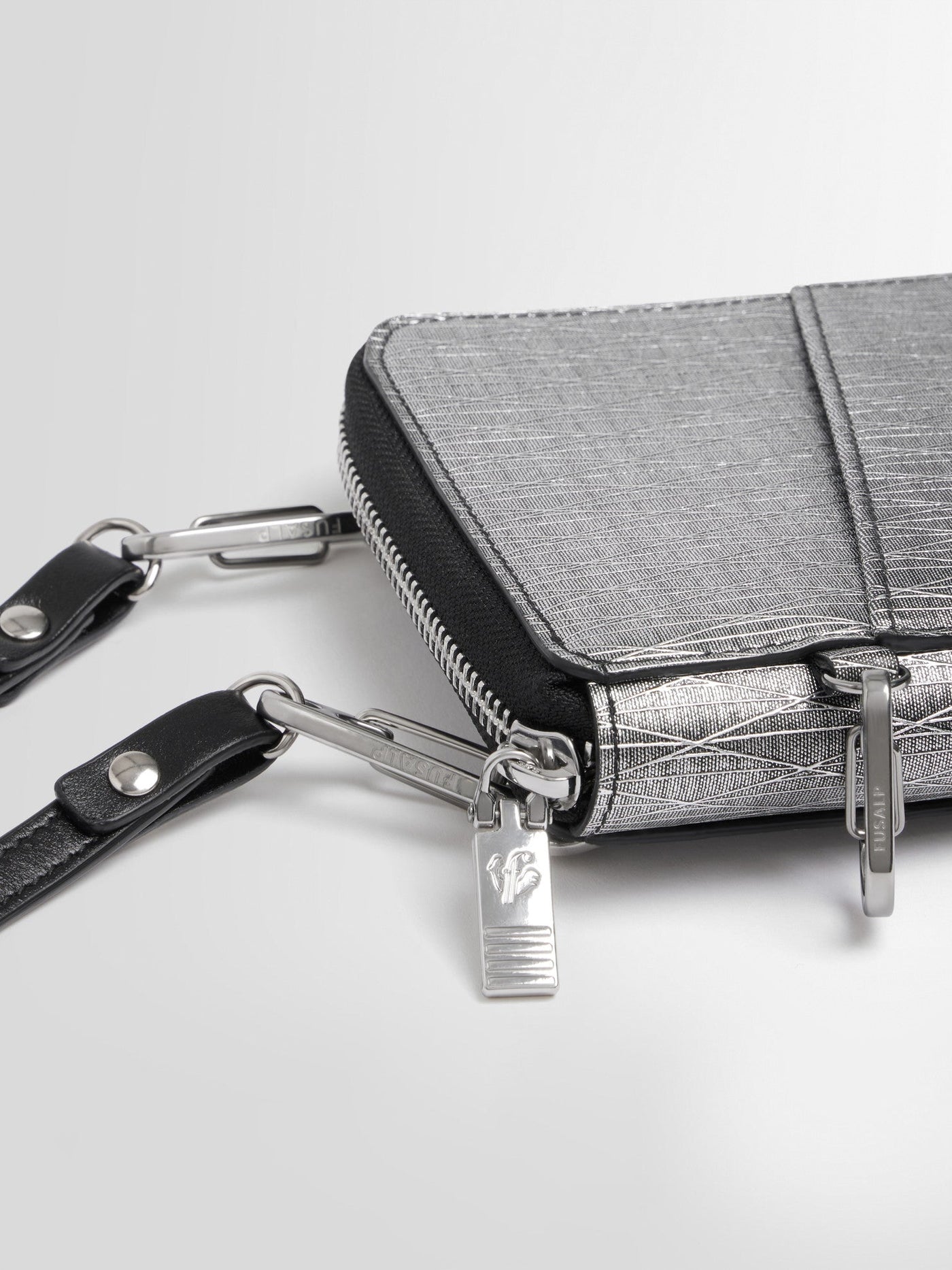 L POUCH WALLETS
