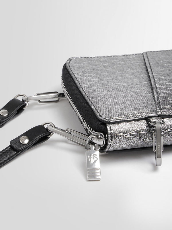 L POUCH WALLETS