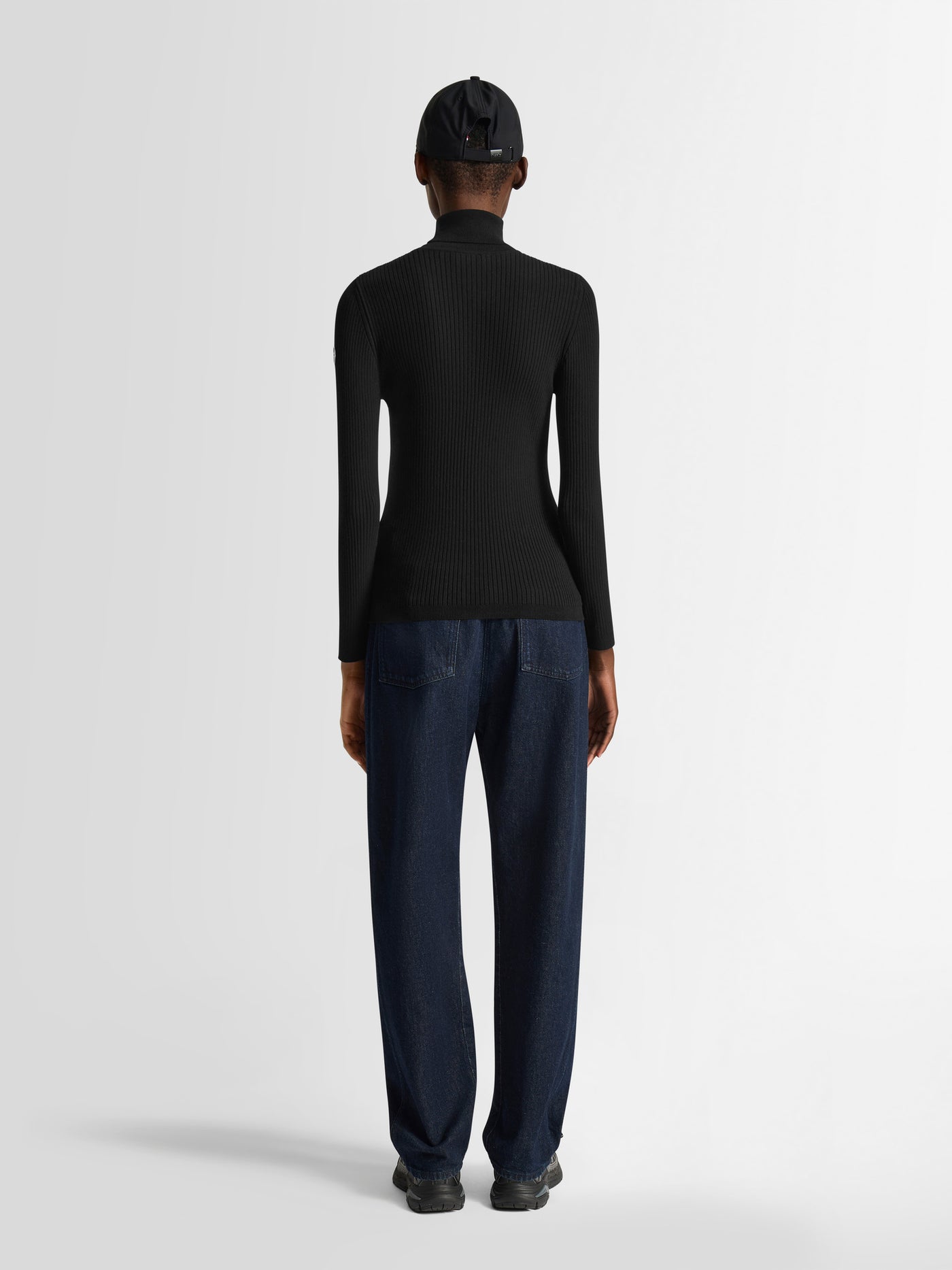 PULL ANCELLE