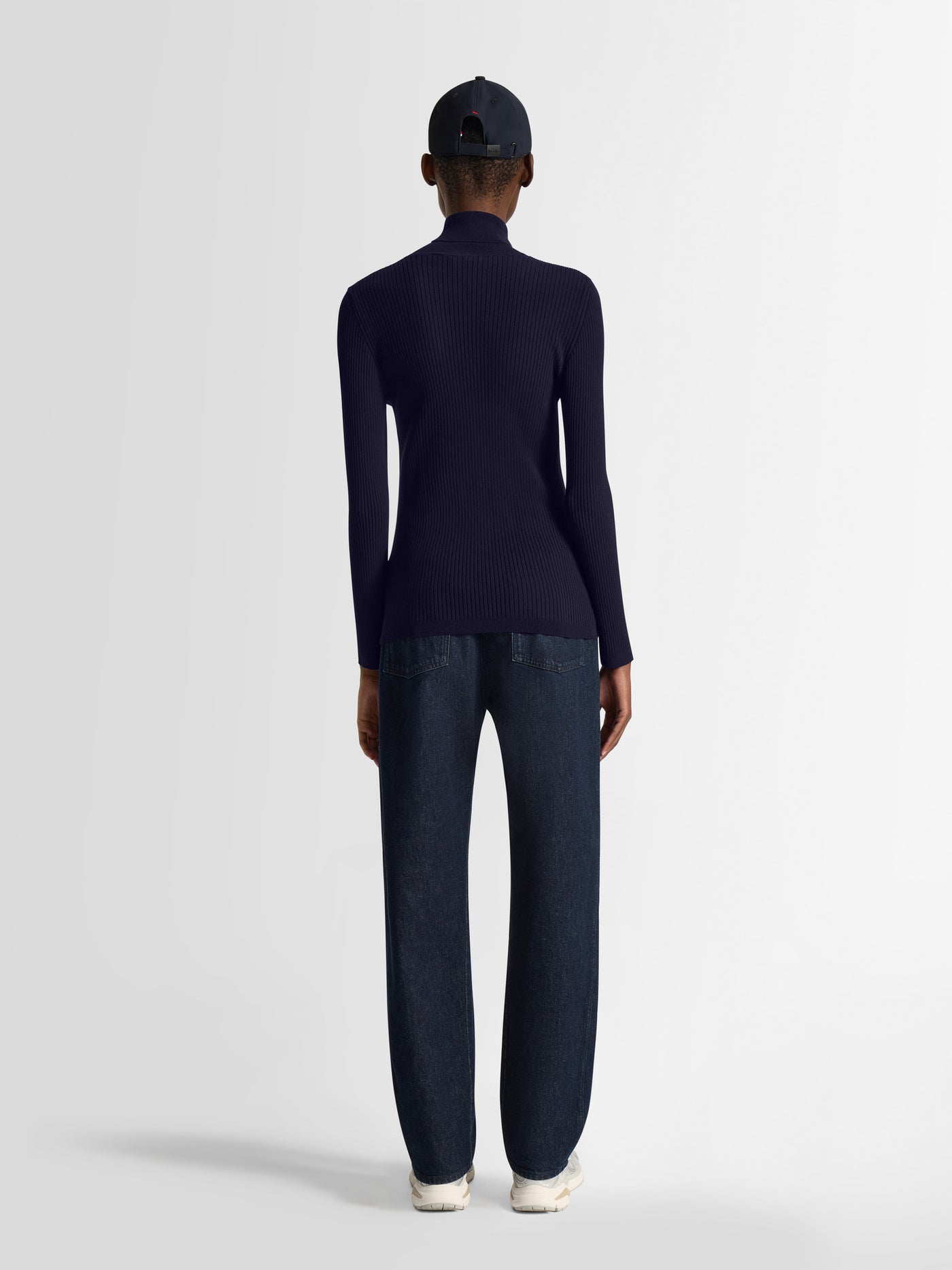 PULL ANCELLE